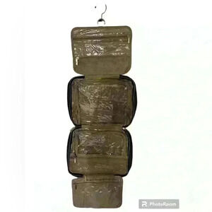 Travel Toiletry Bag in Blue 〰️ Cosmetic Organizer